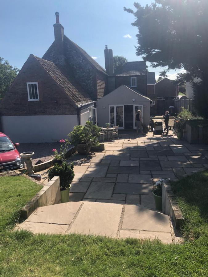 Brooks House Formerly The Red Lion Saint Margaretʼs at Cliffe Exteriör bild